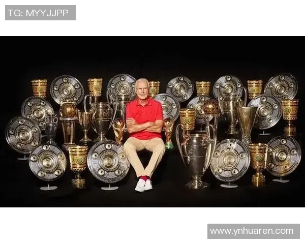 科字足球明星的辉煌历程与对足球运动的深远影响分析